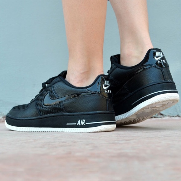 ✨1 HOUR SALE! Nike Air Force 1 lv8 woven black - Picture 3 of 8